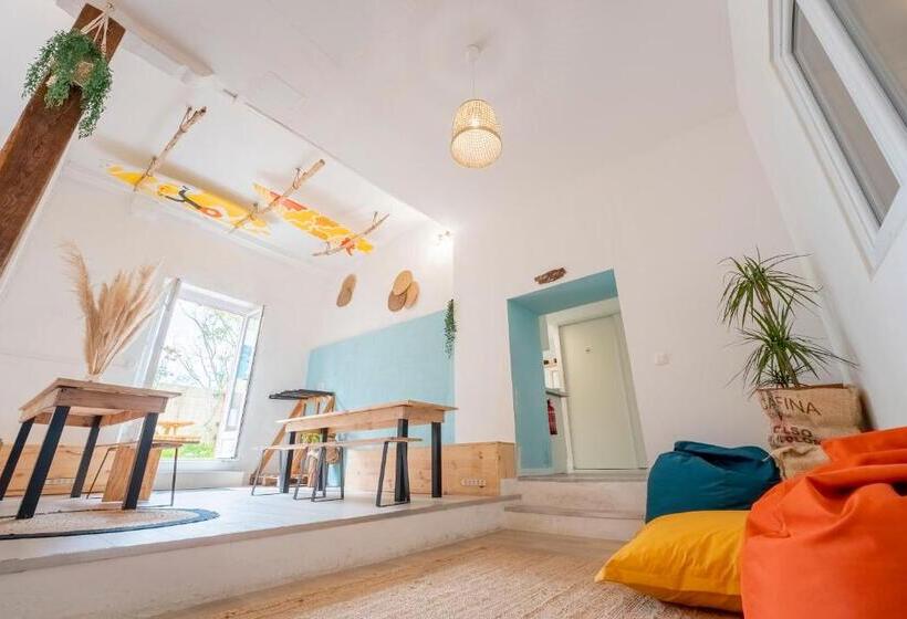 Garden   Utopy Hostel