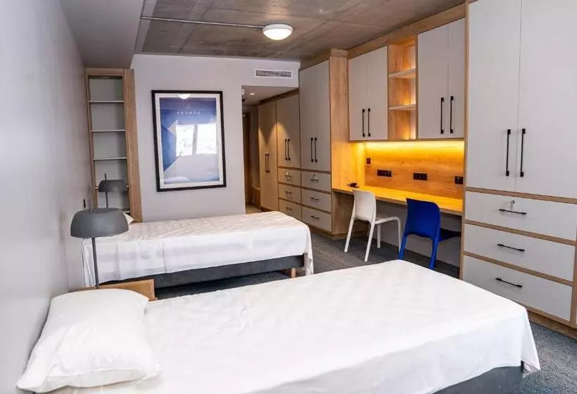 هتل Apex2100 International Ski Academy Tignes