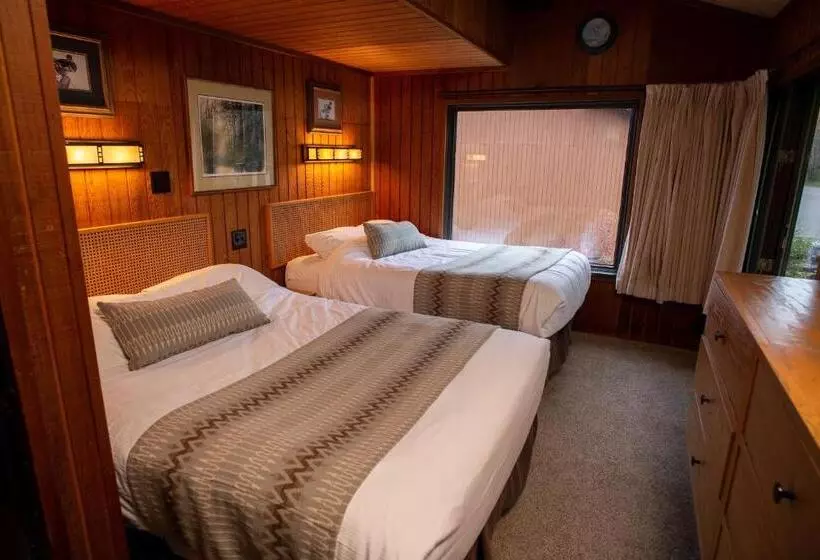 Hotelli Lutsen Sea Villas