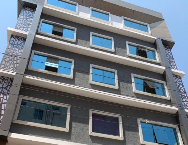 בית מלון כפרי Nb Venkateswara Grand Inn