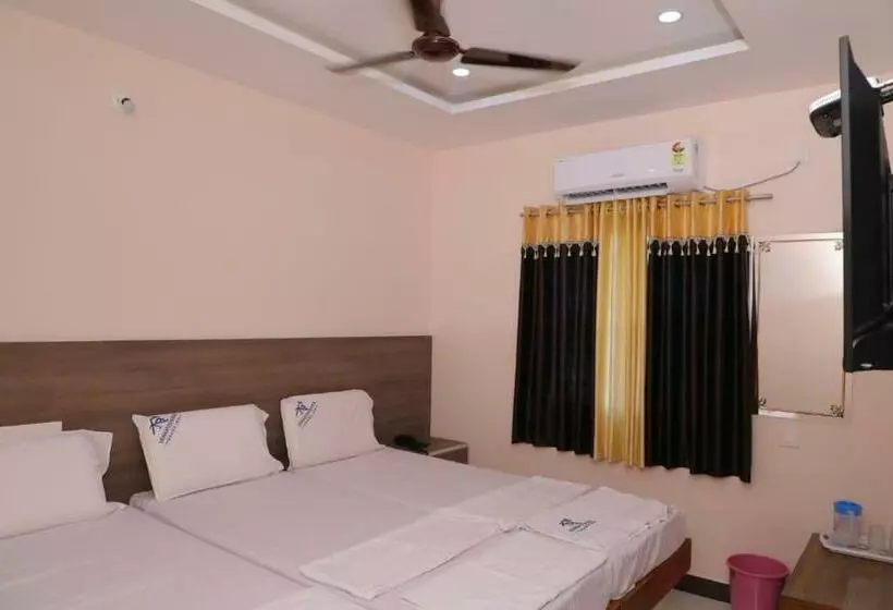 هتل Nb Venkateswara Grand Inn