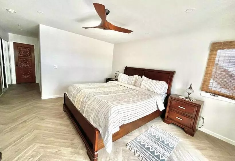 Modern Hamilton Cove Villa W/golf Cart