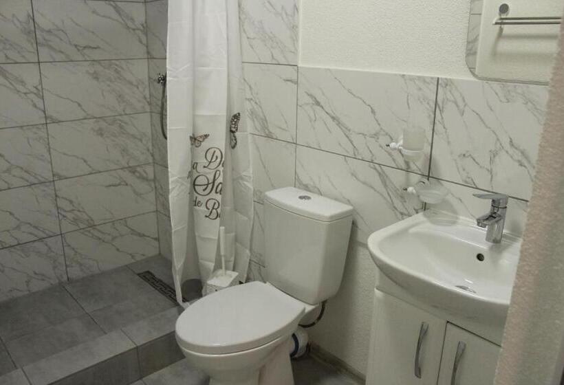 Pensão котедж Uko