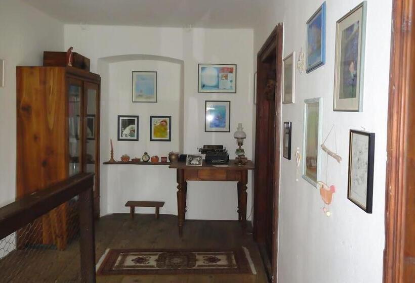 A Lovely House In Vipava Valley