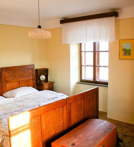 A Lovely House In Vipava Valley