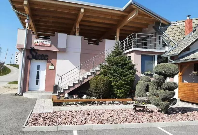 تختخواب و صبحانه Guesthouse Prenočišča širec