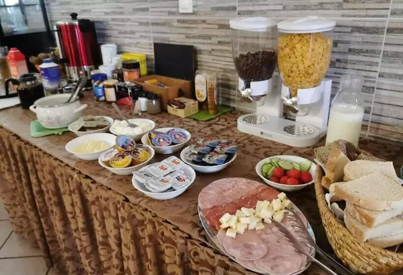 تختخواب و صبحانه Guesthouse Prenočišča širec
