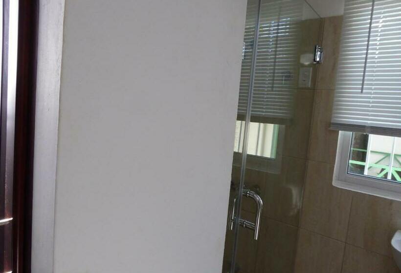 تختخواب و صبحانه Cozy Studios Private Entrance Hs Internet Ac Hot Water Backup Generator Near The Beach