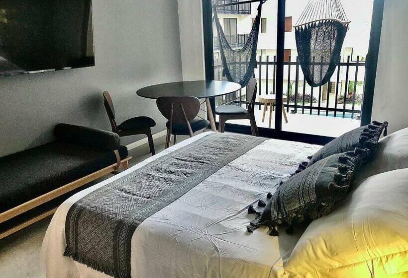 Brand New Studio 38th Street