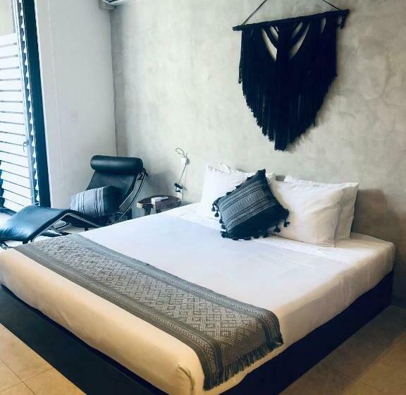 Brand New Studio 38th Street