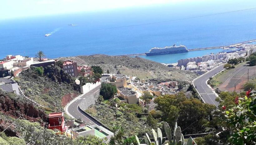 Casa Rural Alessia With Jacuzzi ,garden & Swimming Pool