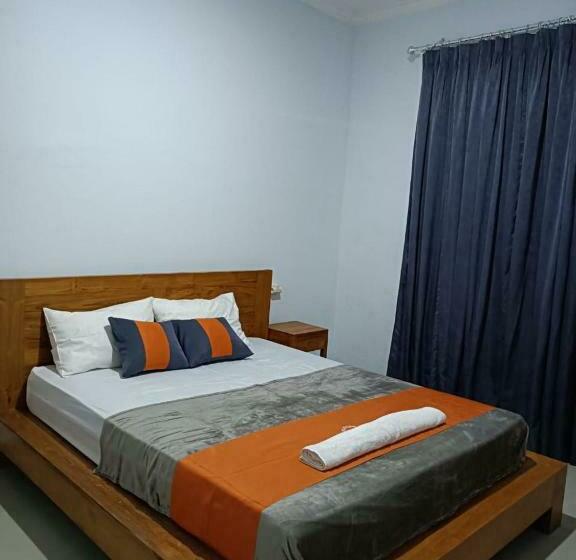 酒店 Oyo 90858 Mai Mena Canggu