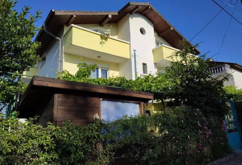 ペンション къща за гости василеви синеморец   Guest House Vasilevi Sinemorets