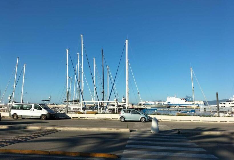 Rosa S Apartment With Terrace