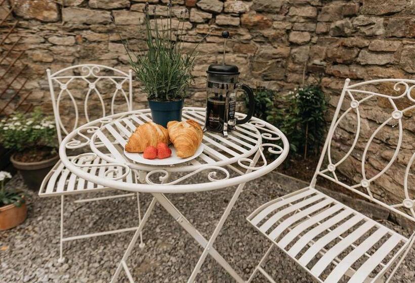 Wensleydale, Old Schools   Ground Floor Luxury Apartment In Richmond, North Yorkshire