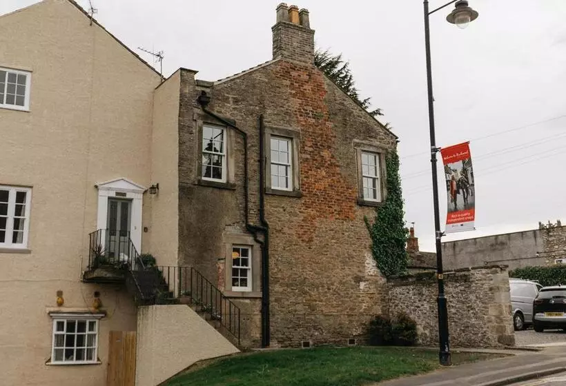 Wensleydale, Old Schools   Ground Floor Luxury Apartment In Richmond, North Yorkshire