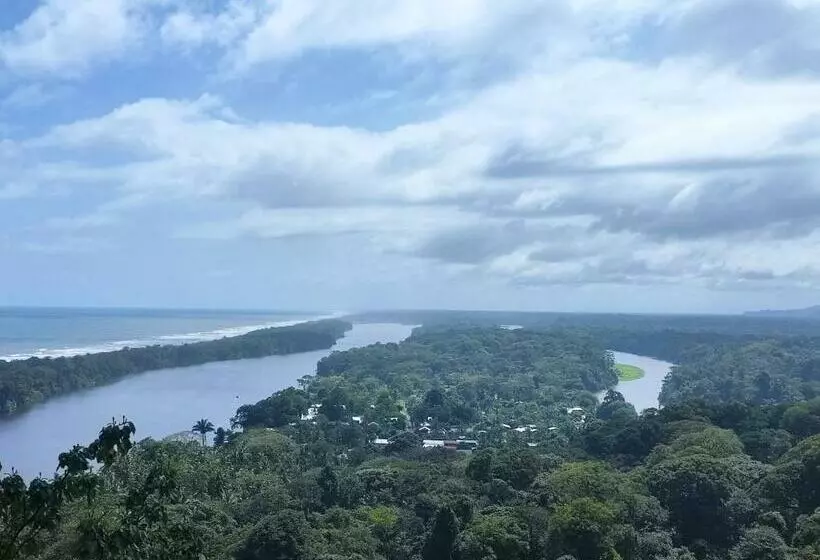 Retkeilymaja Cabañas Daneysha