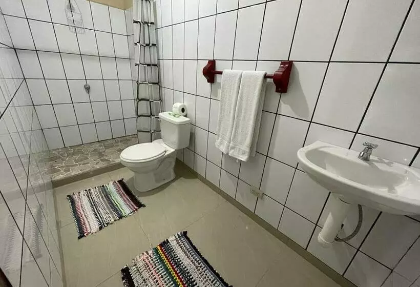 Retkeilymaja Cabañas Daneysha