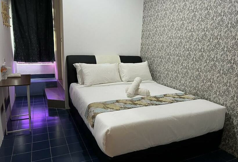 הוסטל Cassia Inn Kuching
