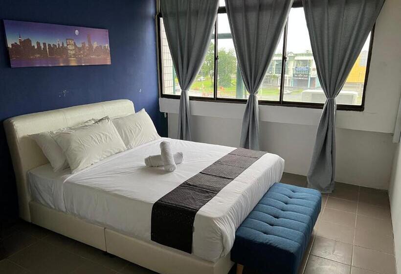 הוסטל Cassia Inn Kuching