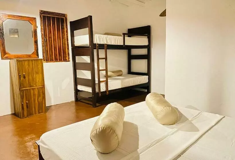 Retkeilymaja Muthu Hiriketiya