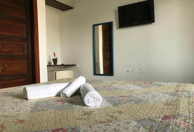 هاستل Pousada Jandaias