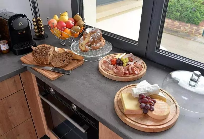 Aamiaismajoitus (B&B) Chambres Vignes Et Châteaux