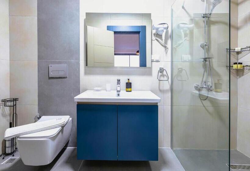 تختخواب و صبحانه Su Butik