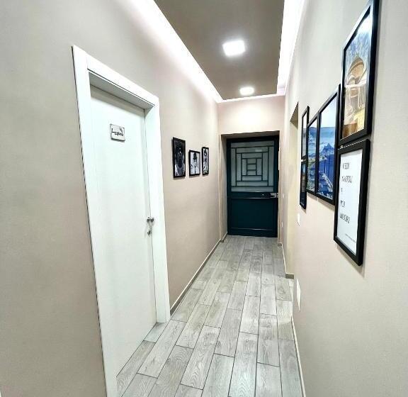 تختخواب و صبحانه Valentine’s House