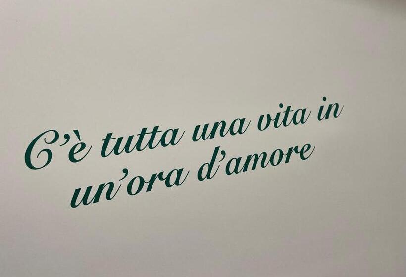 تختخواب و صبحانه Valentine’s House