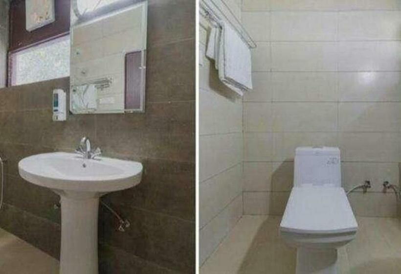 Hotel Fab Jungle Resort & Spa