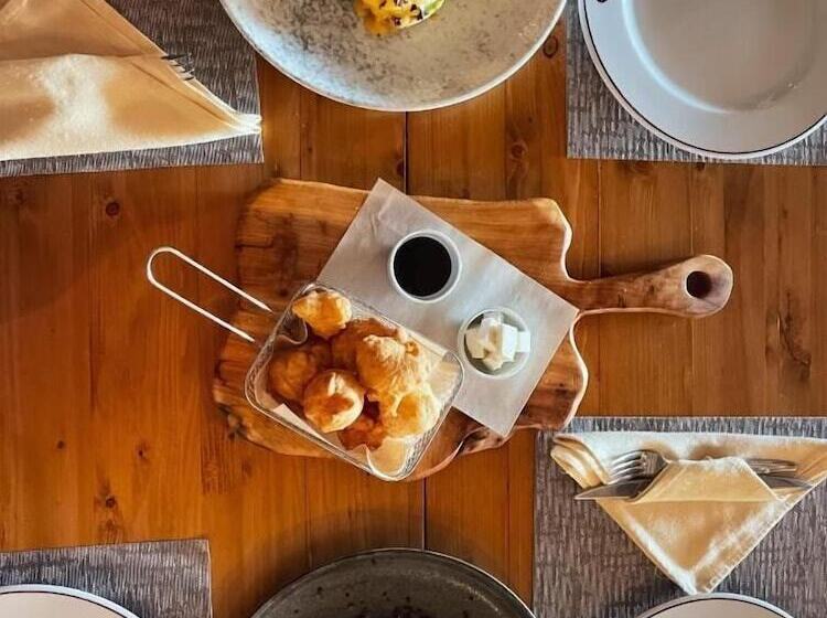 ホテル Brooklyn Vlore