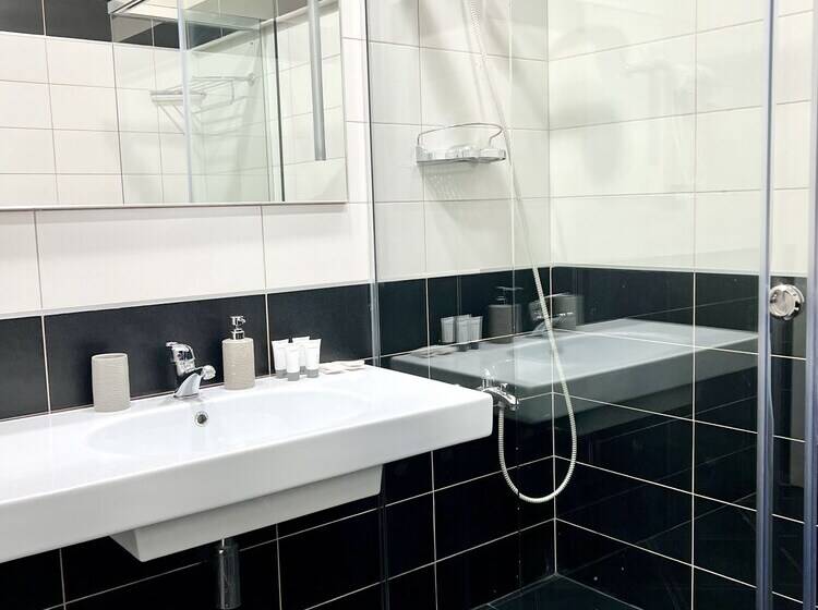 ホテル Brooklyn Vlore