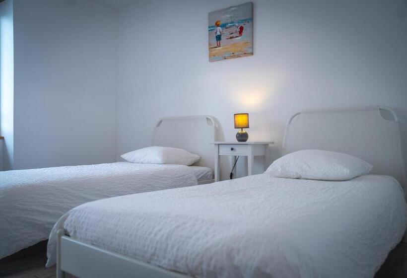 Отель Le Beunèze