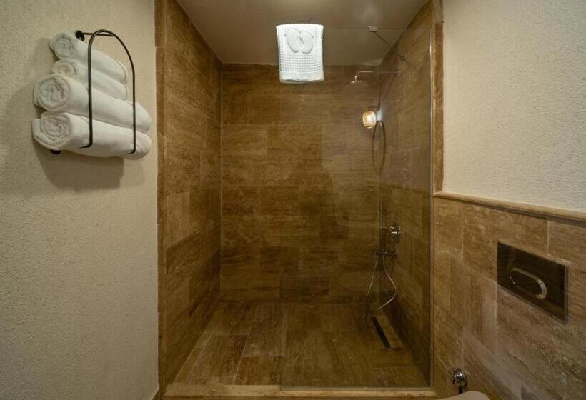 Naif Hotel   Adults Only