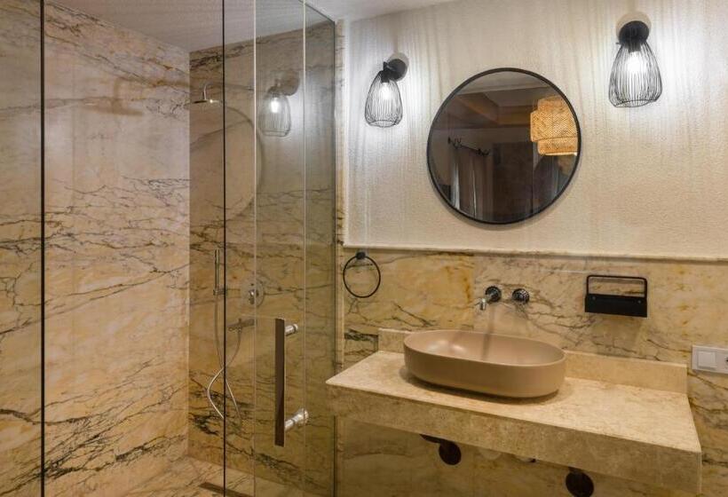 Naif Hotel   Adults Only