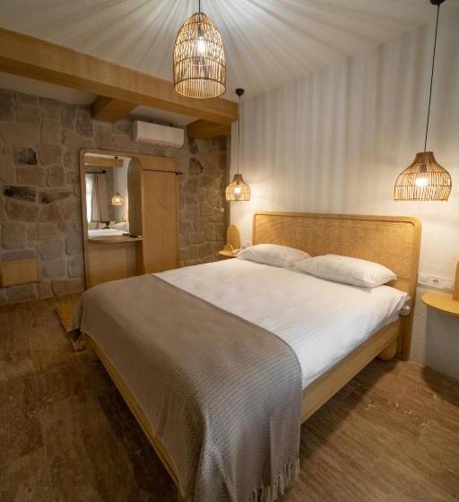 Naif Hotel   Adults Only