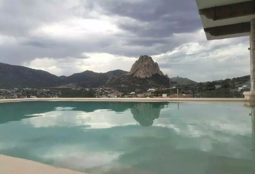 Hotelli Villa Peñasco
