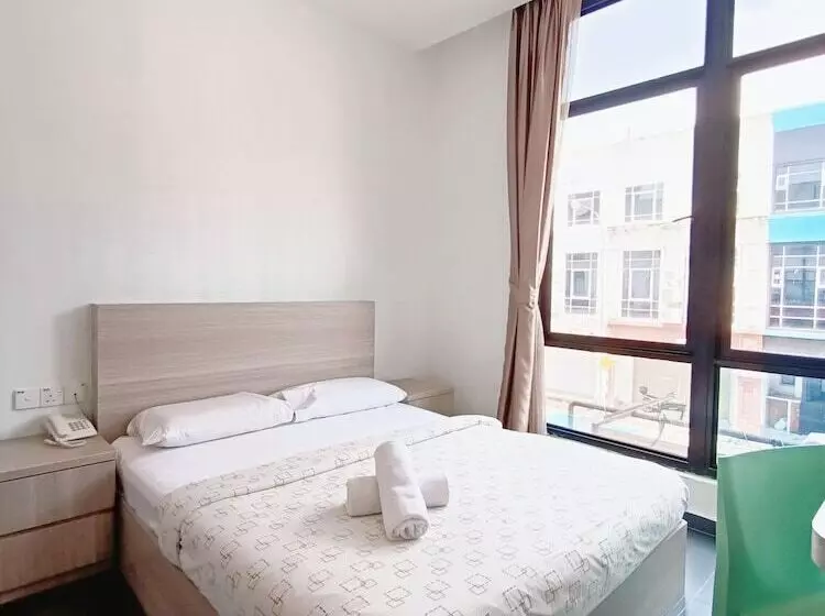 Kozi Hotel   Bukit Indah