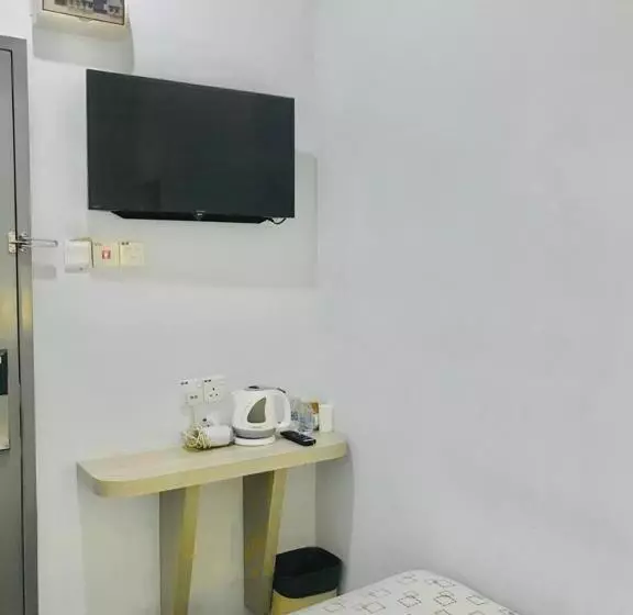 Kozi Hotel   Bukit Indah