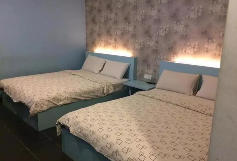 Kozi Hotel   Bukit Indah