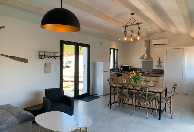 Le Moulin Des Sables, Maison Rétaise