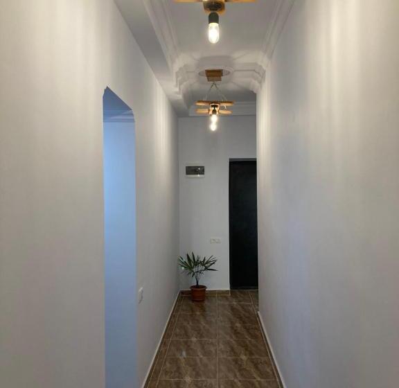 پانسیون White House