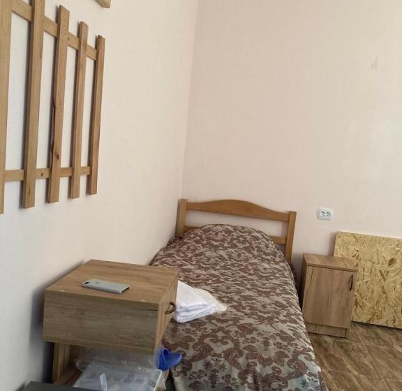 پانسیون White House