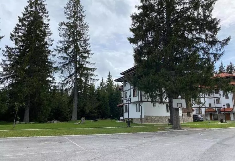 Stand Art   апартамент , смолянски езера