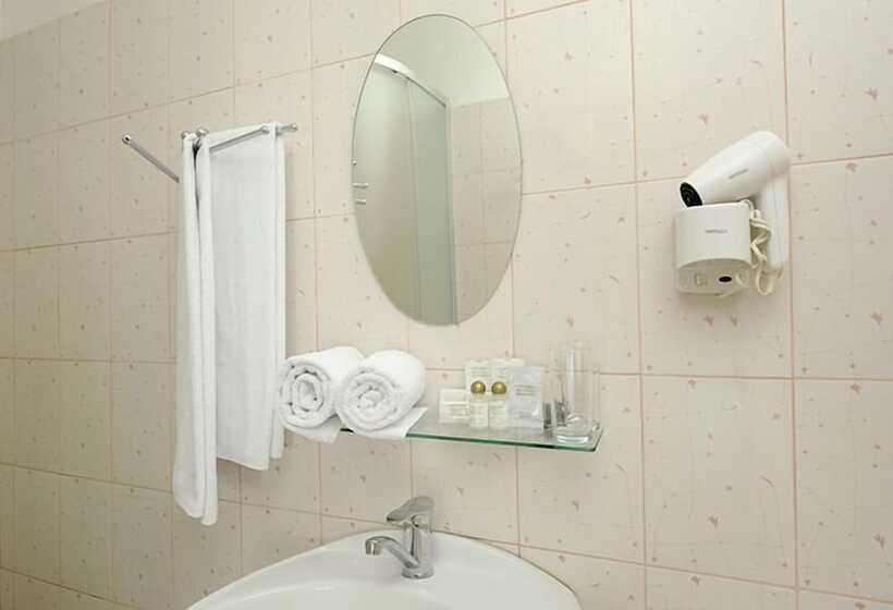 בית מלון כפרי Avs