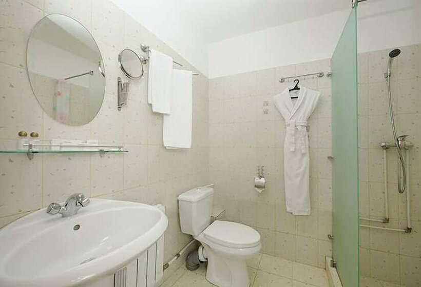 בית מלון כפרי Avs