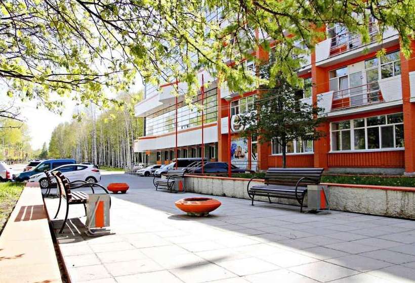 בית מלון כפרי Avs