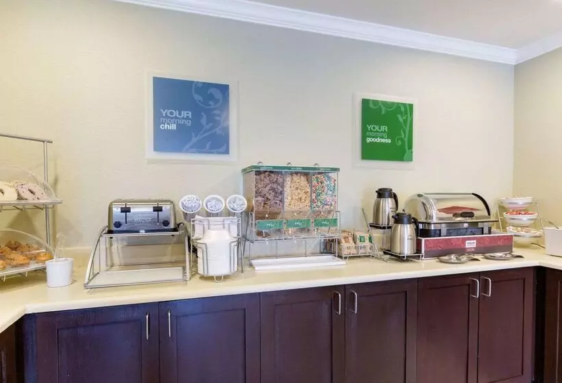 ホテル Comfort Suites Near Westchase On Beltway 8