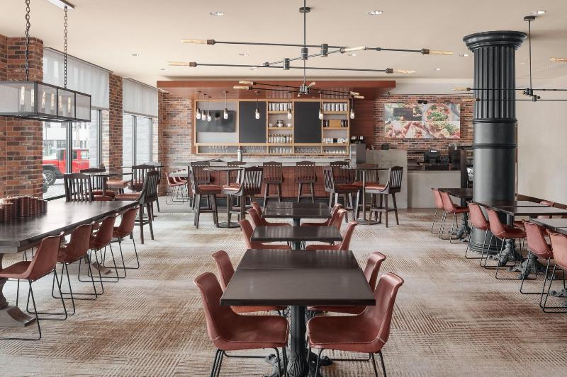 فندق Courtyard By Marriott Portland Downtown/waterfront